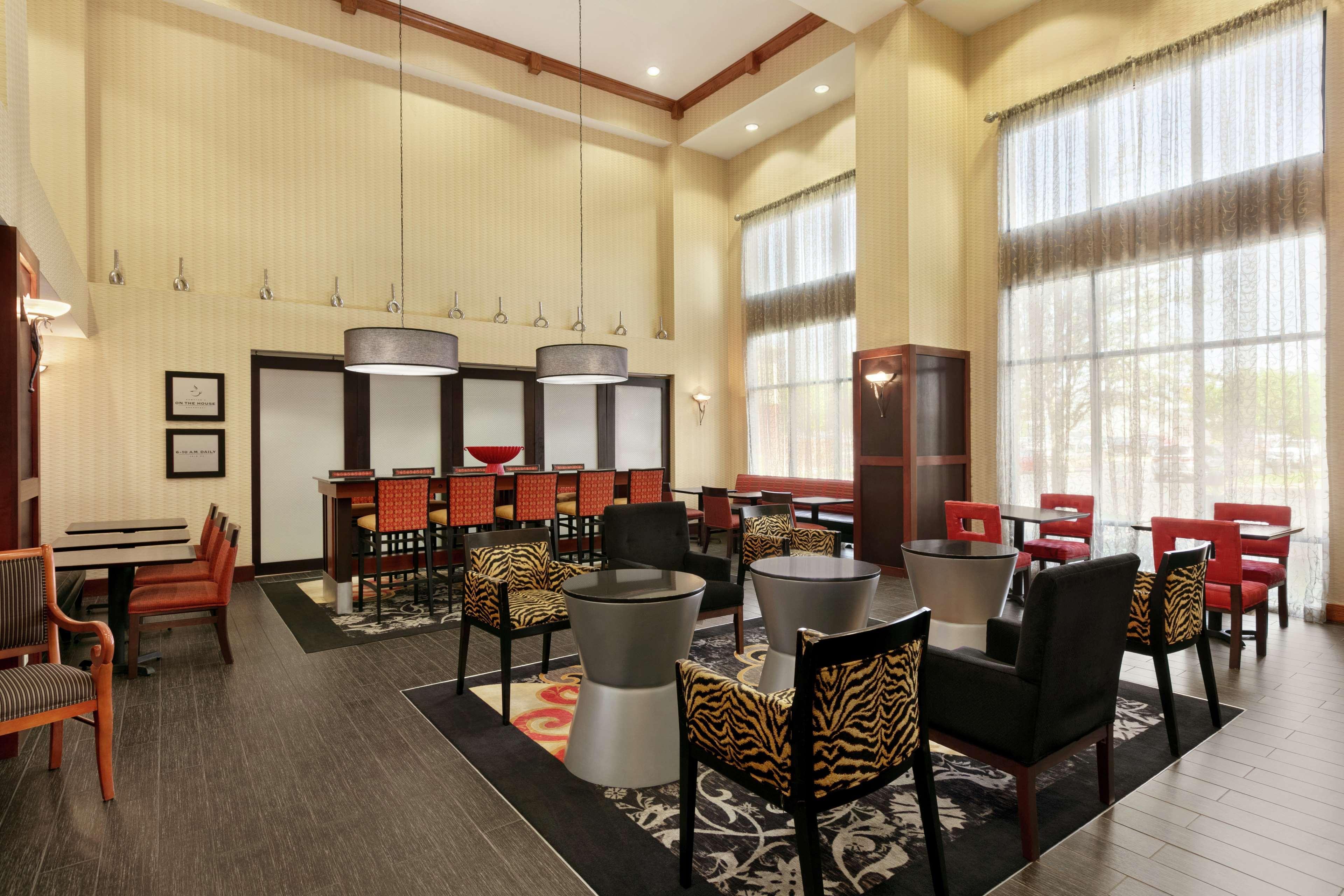 Hampton Inn & Suites Lawton Buitenkant foto