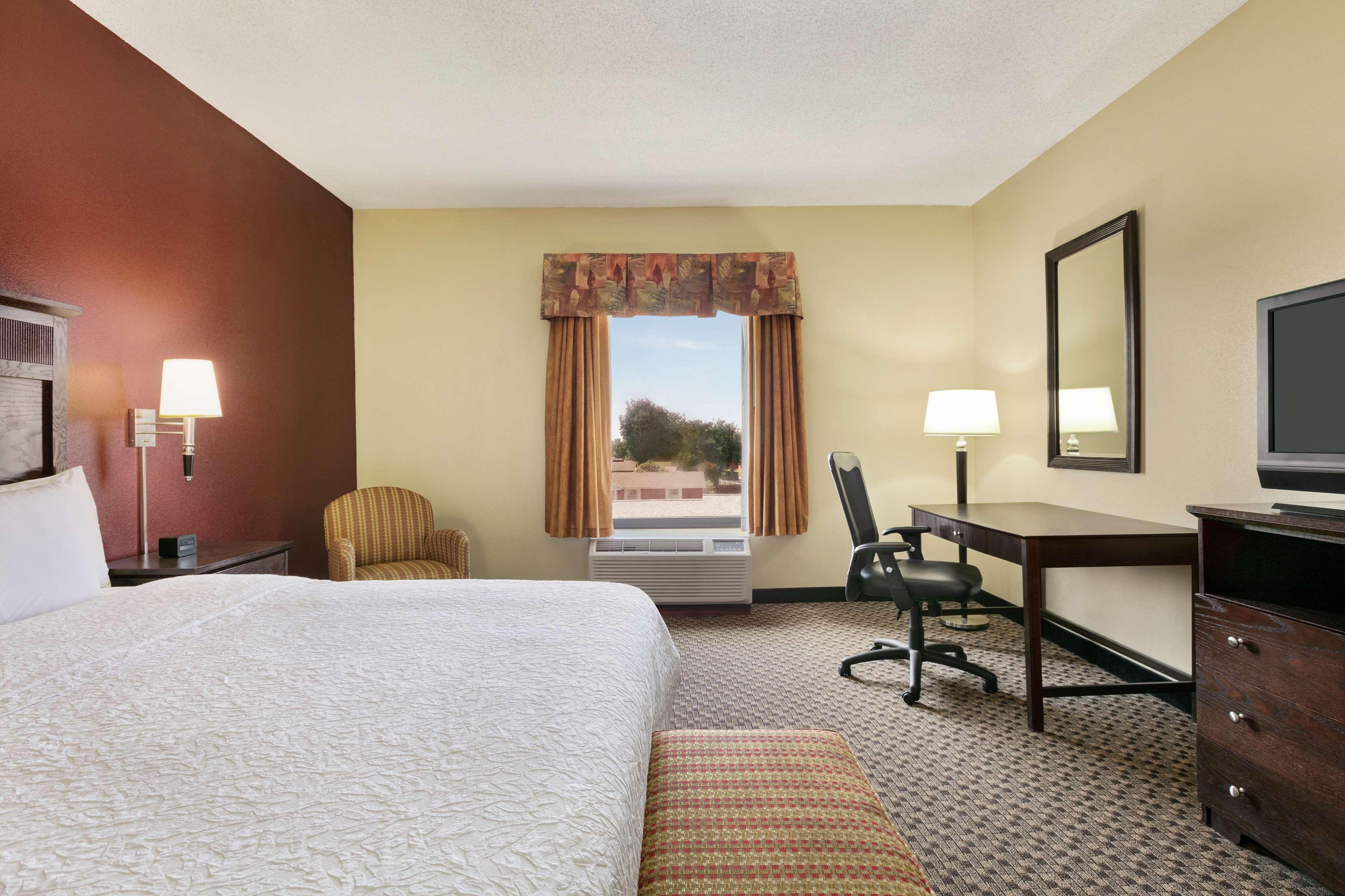 Hampton Inn & Suites Lawton Buitenkant foto