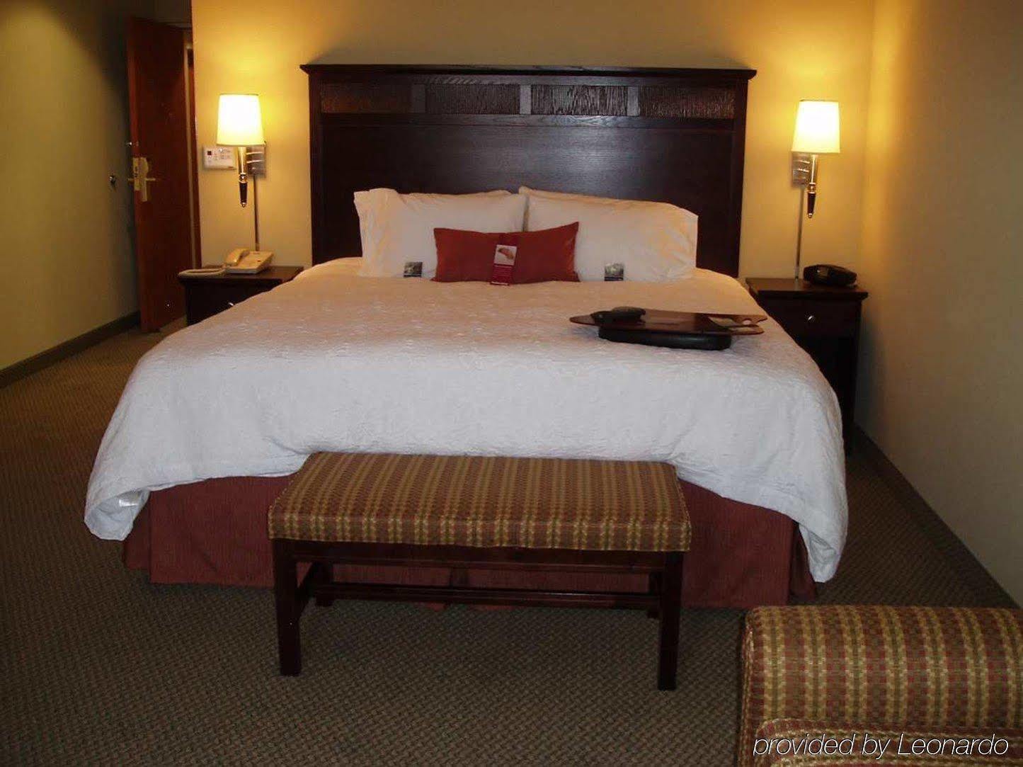 Hampton Inn & Suites Lawton Kamer foto